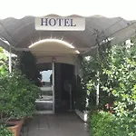 Florakis Гостевой дом