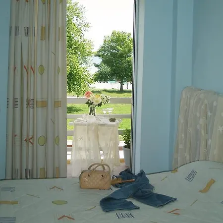 Florakis Guest house Livanatai