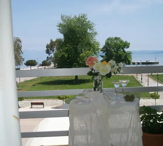 Florakis Guest house