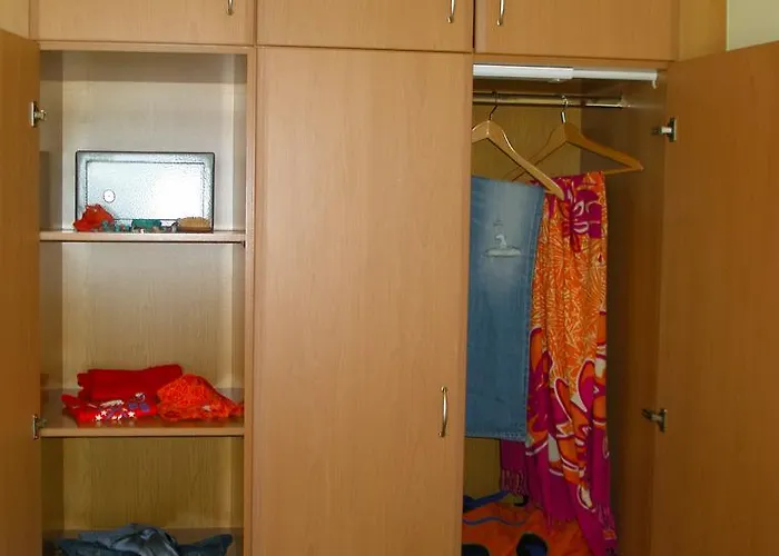 Guest house Florakis