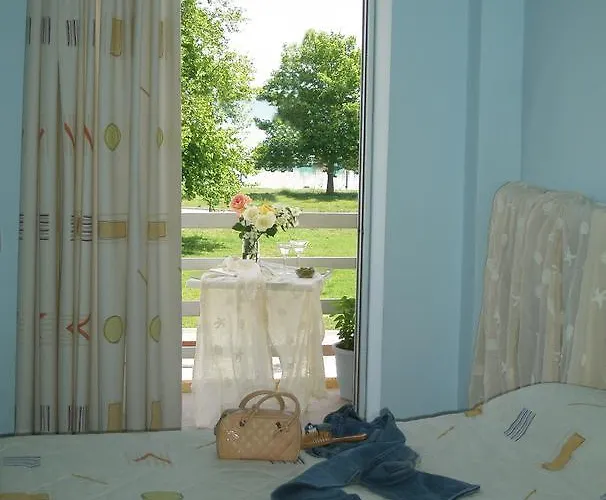 Florakis Guest house Livanatai