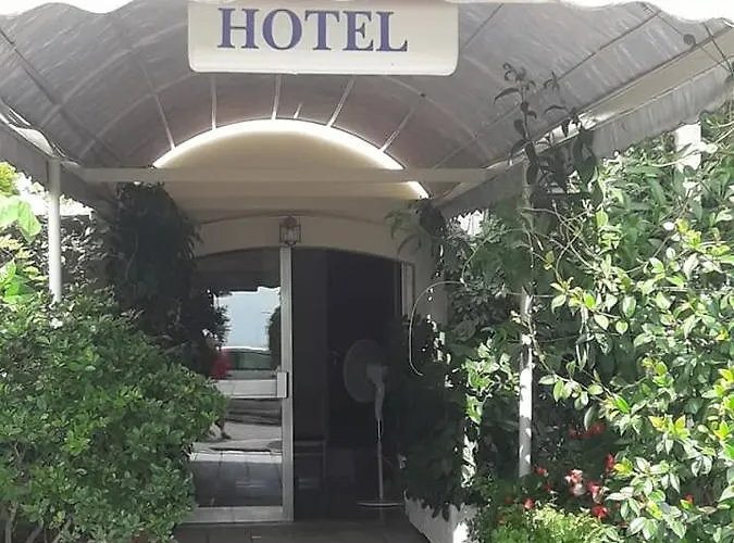 Florakis Guest house